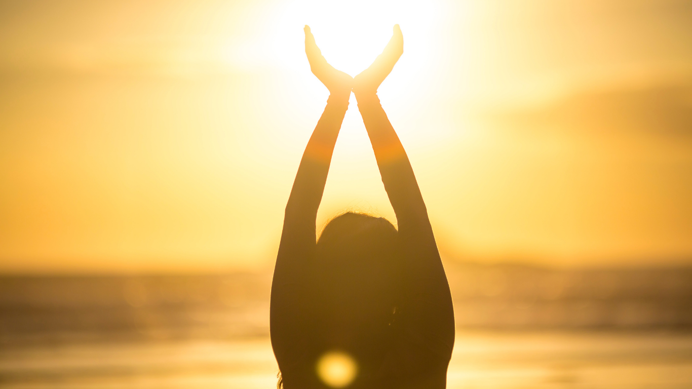 Espiritualidade na maturidade, como encontrar sentido e paz interior depois dos 50