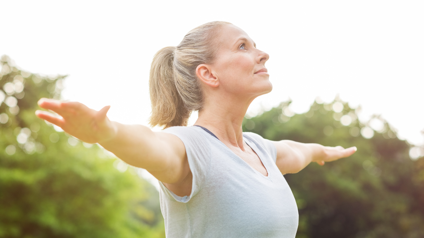 Não é idade, é sobrecarga: como seu fígado afeta sua energia depois dos 50